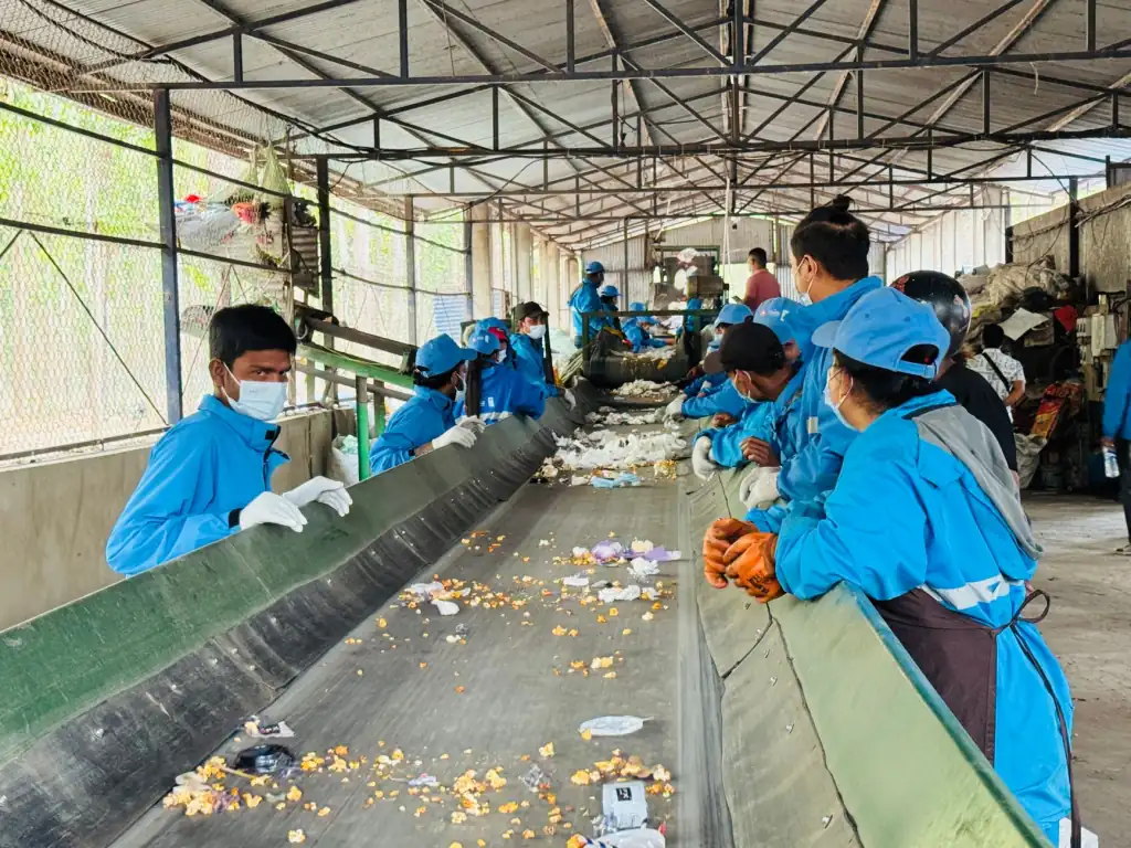 企业打印耗材选型指南：原装硒鼓与兼容墨盒的适配性对比